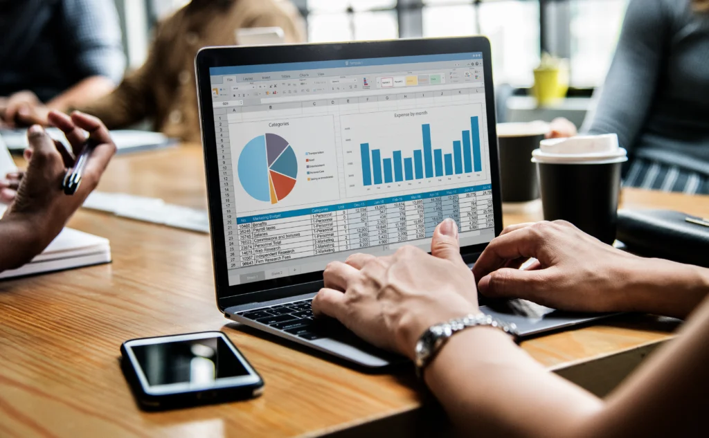 US CMA Skills That Make a Difference: Beyond Accounting Knowledge